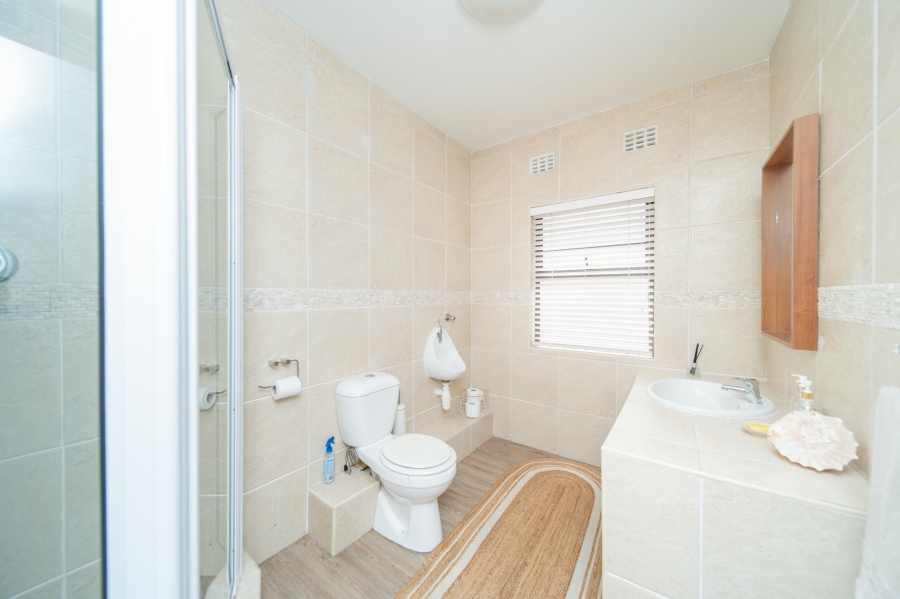 5 Bedroom Property for Sale in Stirling Eastern Cape